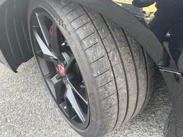 Honda CIVIC TYPE R 2026 — миниатюра 4