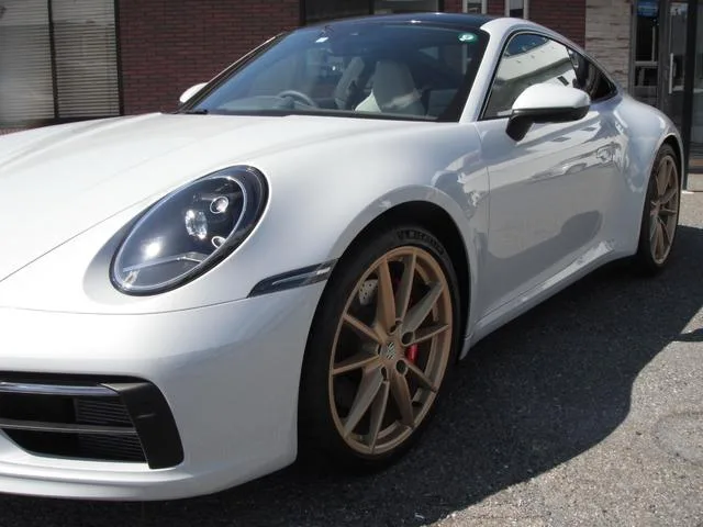 Porsche 911 911 CARRERA S 2023 — миниатюра 2