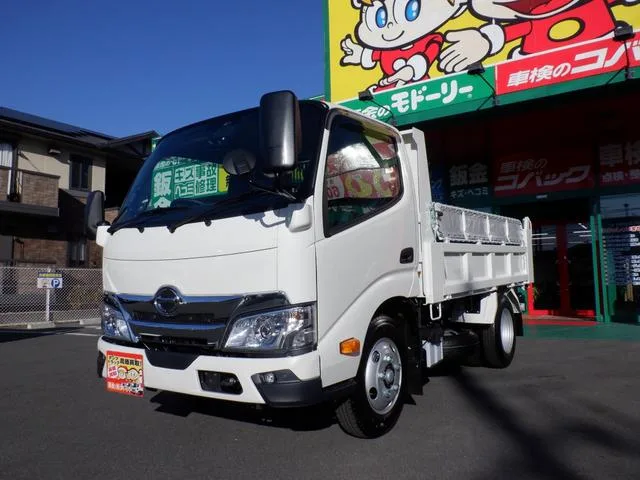 Hino DUTRO BASEGRADE 2025 — миниатюра 2