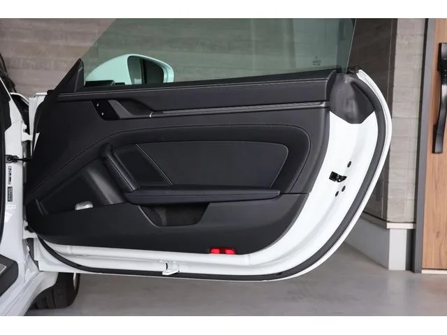 Porsche 911 911 CARRERA S 2024 — миниатюра 4