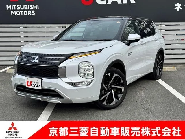 Mitsubishi OUTLANDER PHEV P 2022 — фото 1, купить с доставкой в Москву