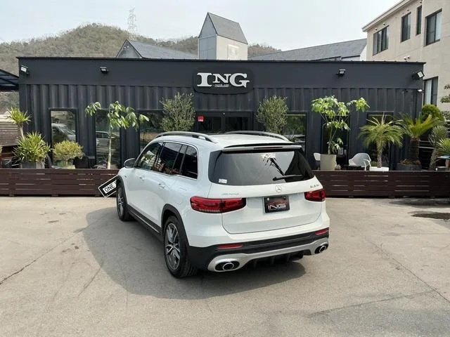 Mercedes Amg GLB GLB35 4MATIC 2022 — миниатюра 2