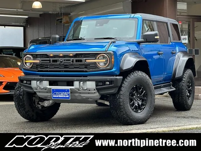 Ford Bronco 2024 — фото 1, купить с доставкой в Москву