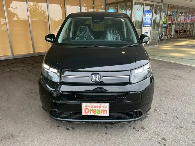 Honda FREED E:HEV AIR EX 2025 — миниатюра 2