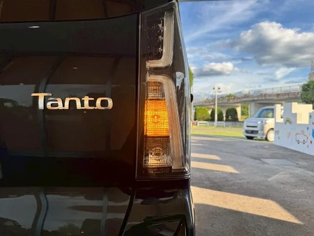 Daihatsu TANTO CUSTOM X 2025 — миниатюра 5
