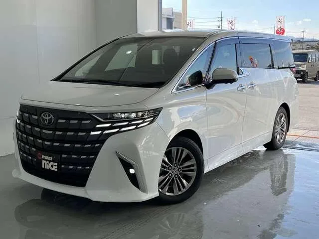 Toyota Alphard Z 2023 — миниатюра 3