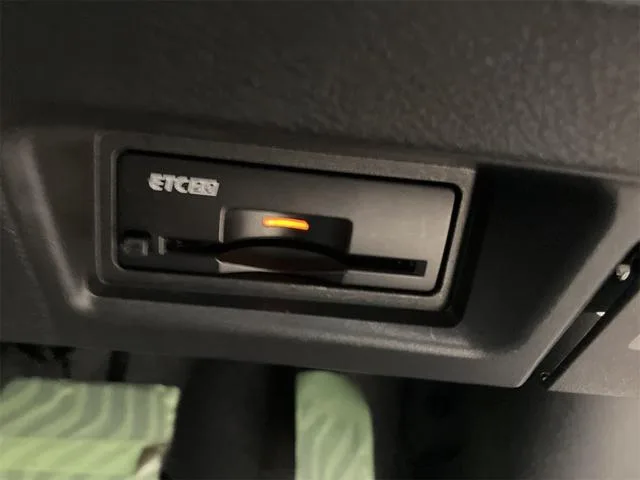 Nissan SERENA HIGHWAY STAR V 2023 — миниатюра 2