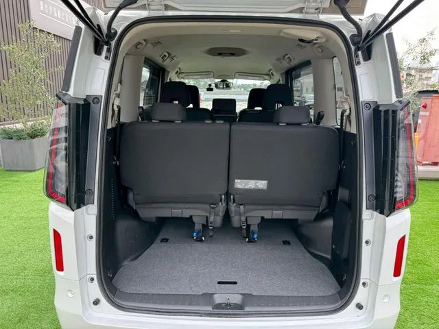 Nissan SERENA X 2024 — миниатюра 4