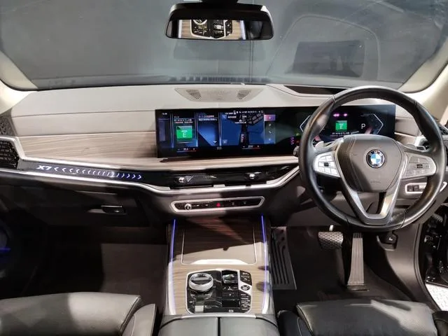 BMW X7 X DRIVE 40D EXCELLENCE 2023 — миниатюра 4