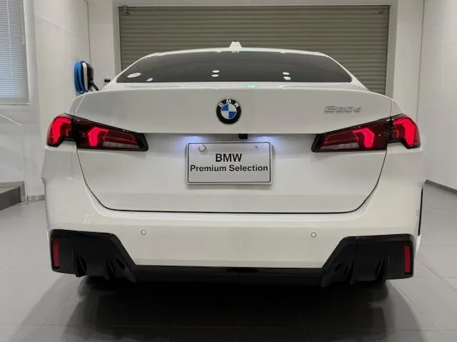 BMW 2 Series 220D GRAN COUPE M SPORT HI-LINE PACKAGE 2025 — миниатюра 3