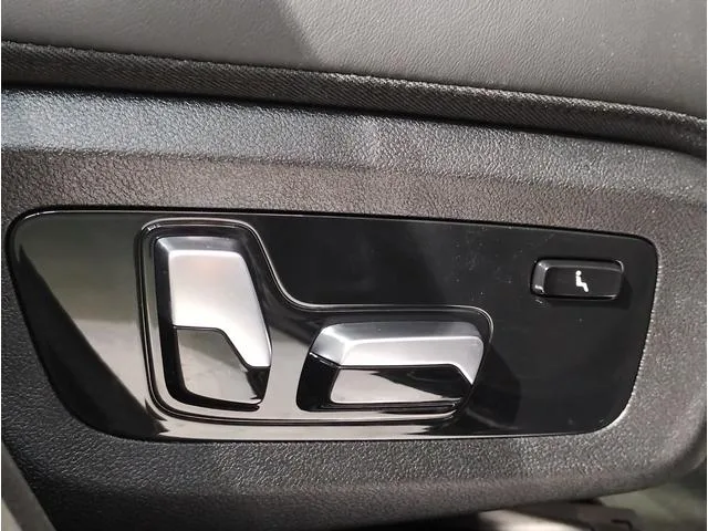 BMW X5 X DRIVE 40D M-SPORT 2025 — миниатюра 5