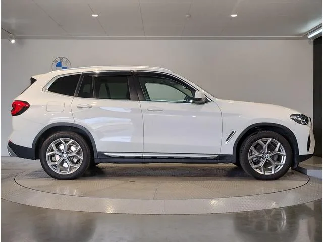 BMW X3 X DRIVE 20D 2023 — миниатюра 4