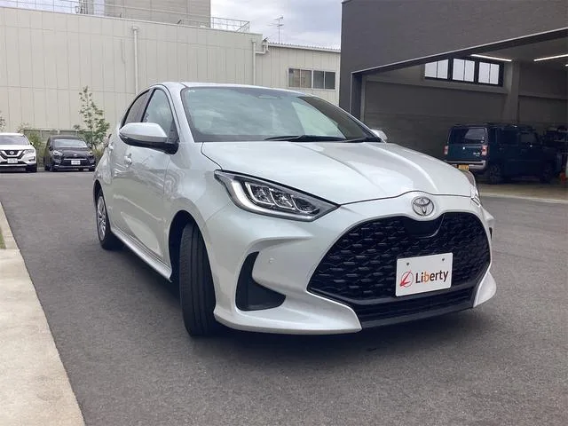 Toyota Yaris Z 2024 — миниатюра 5