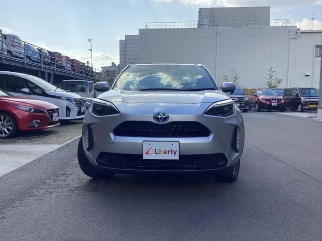 Toyota YARIS CROSS HYBRID Z 2023 — миниатюра 4