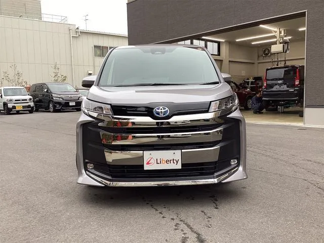 Toyota NOAH HYBRID S-Z 2025 — миниатюра 4