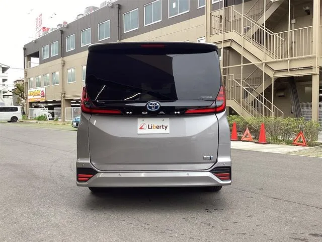 Toyota NOAH HYBRID S-Z 2025 — миниатюра 5