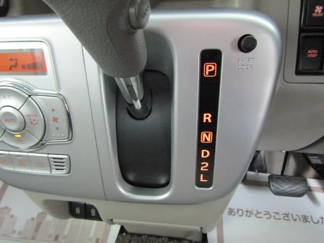 Suzuki EVERY WAGON PZ TURBO SPECIAL 2023 — миниатюра 4