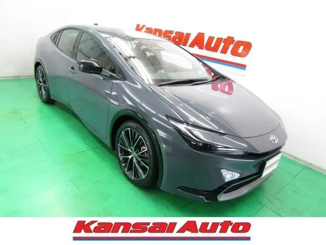 Toyota Prius Z 2024 — фото 1, купить с доставкой в Москву