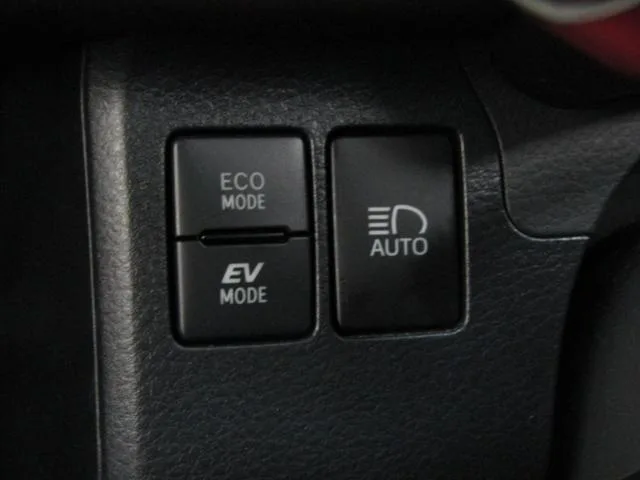 Toyota PROBOX HYBRID F 2023 — миниатюра 4