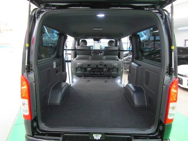Toyota HIACE VAN SUPER GL DARK PRIME II 2025 — миниатюра 3