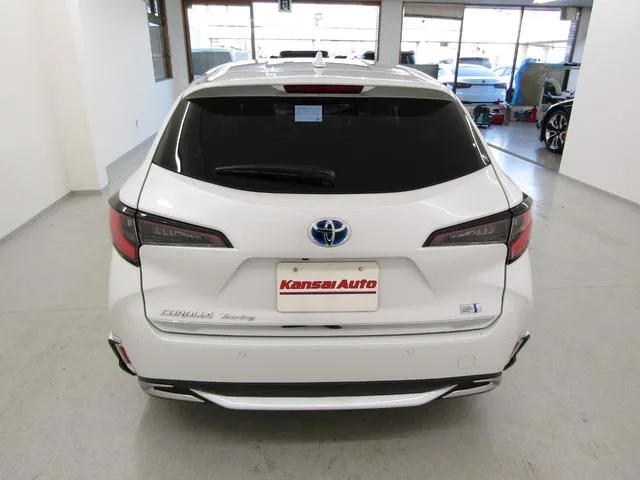 Toyota COROLLA TOURING HYBRID WB 2023 — миниатюра 2