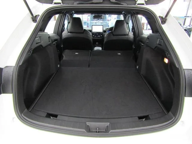 Toyota COROLLA TOURING HYBRID WB 2023 — миниатюра 3