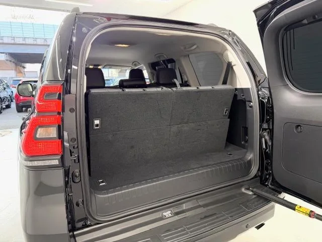 Toyota Land Cruiser Prado TX L PACKAGE MATT BLACK EDITION 2023 — миниатюра 2