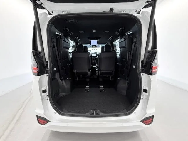 Toyota VOXY HYBRID S-Z 2026 — миниатюра 3