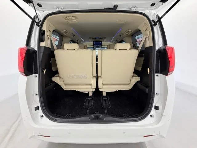 Toyota ALPHARD HYBRID G F PACKAGE 2023 — миниатюра 2