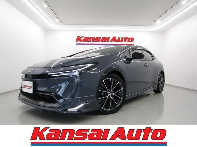 Toyota Prius Z 2025 — фото 1, купить с доставкой в Москву