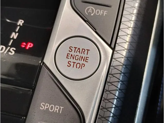 BMW 3 Series 318I M SPORT EDITION SHADOW 2024 — миниатюра 5