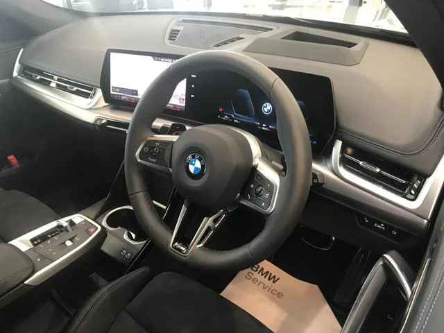 BMW X1 S DRIVE 18I M SPORT 2025 — миниатюра 4