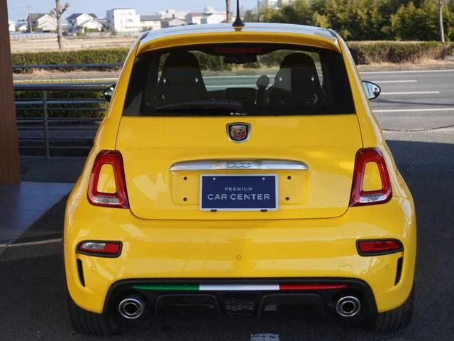 Abarth ABARTH 595 BASE GRADE 2022 — миниатюра 2