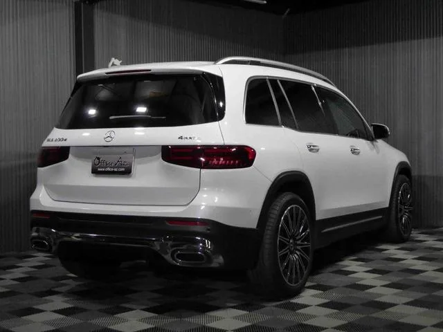 Mercedes-Benz GLB-Class GLB200D 4MATIC AMG LINE PACKAGE 2024 — миниатюра 2