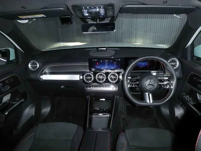 Mercedes-Benz GLB-Class GLB200D 4MATIC AMG LINE PACKAGE 2024 — миниатюра 3