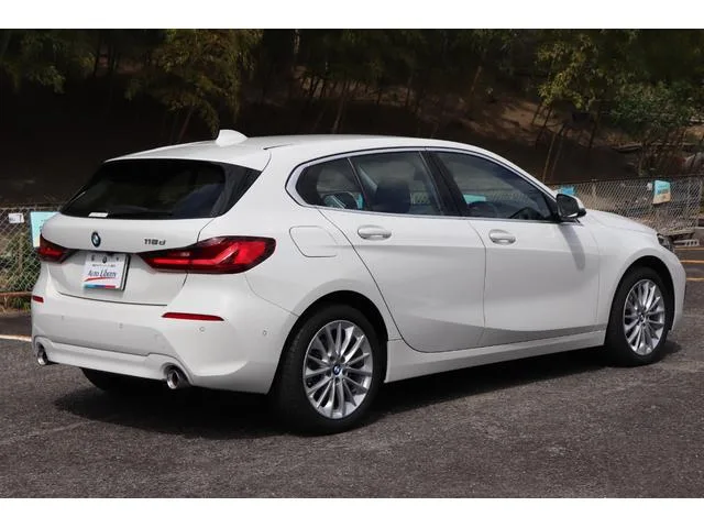 BMW 1 Series 118D PLAY 2023 — миниатюра 2