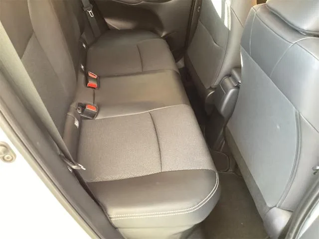 Toyota YARIS CROSS HYBRID Z 2025 — миниатюра 4