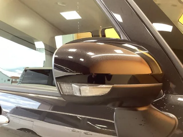 Toyota ROOMY CUSTOM G 2023 — миниатюра 4