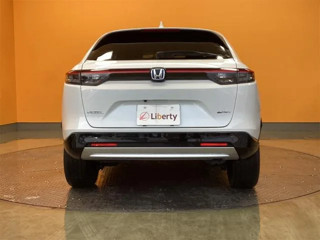 Honda VEZEL E:HEV Z 2022 — миниатюра 3