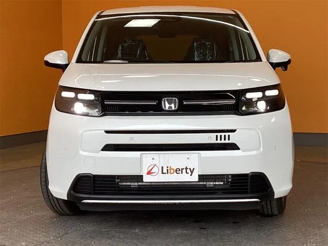 Honda FREED E:HEV AIR EX 2026 — миниатюра 4