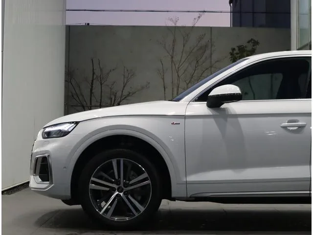 Audi Q5 Sportback S LINE DYNAMIC EDITION 2025 — миниатюра 5