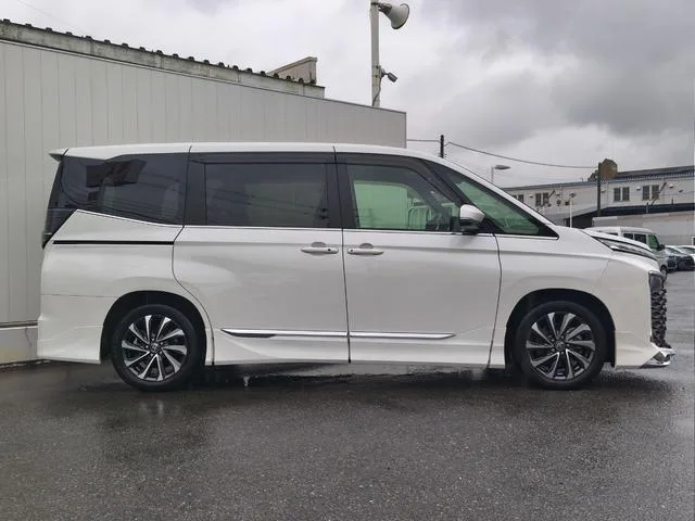 Toyota VOXY S-Z 2023 — миниатюра 3