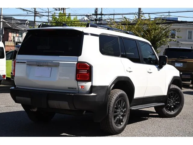Toyota LAND CRUISER 250 VX 2024 — миниатюра 3