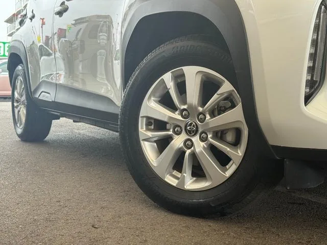 Toyota YARIS CROSS HYBRID G 2023 — миниатюра 3