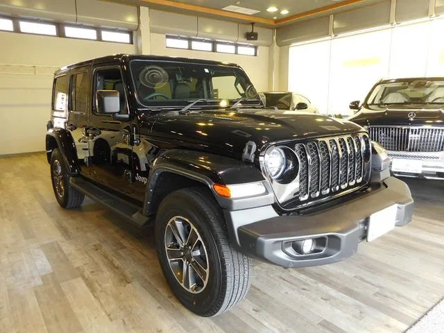 Chrysler Jeep JEEP WRANGLER UNLIMITED SAHARA 2024 — миниатюра 2