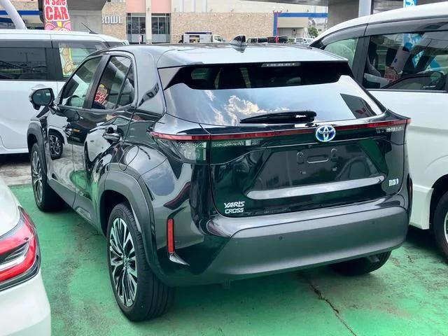 Toyota YARIS CROSS HYBRID Z 2022 — миниатюра 4