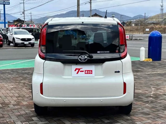 Toyota SIENTA HYBRID G 2023 — миниатюра 5