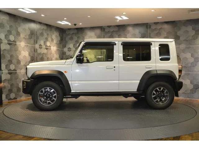 Suzuki JIMNY NOMADE FC 2025 — миниатюра 2