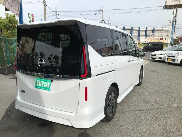 Nissan SERENA HIGHWAY STAR V 2025 — миниатюра 3