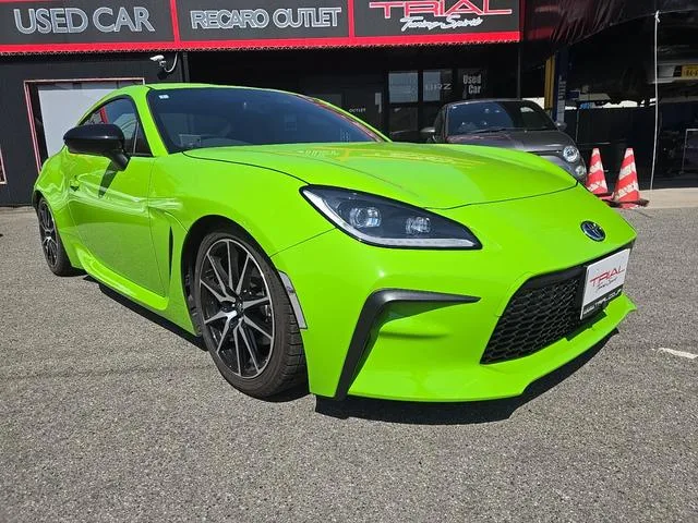 Toyota GR86 SZ 2022 — фото 1, купить с доставкой в Москву